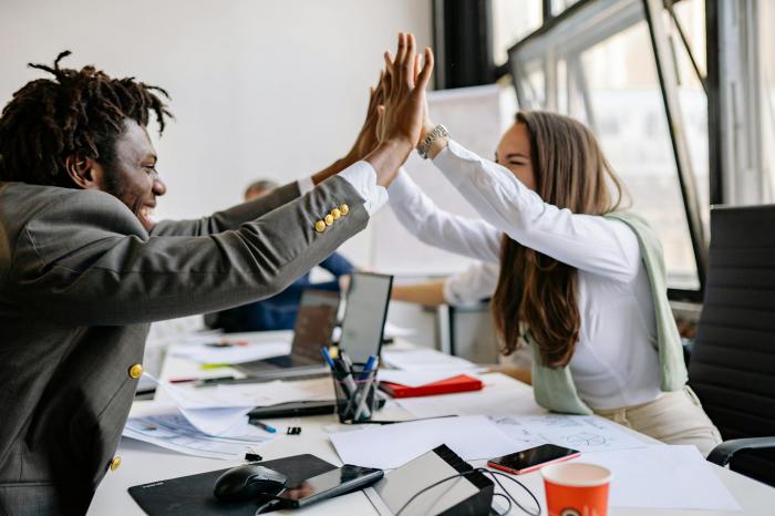 how-conflict-resolution-surveys-can-improve-team-dynamics